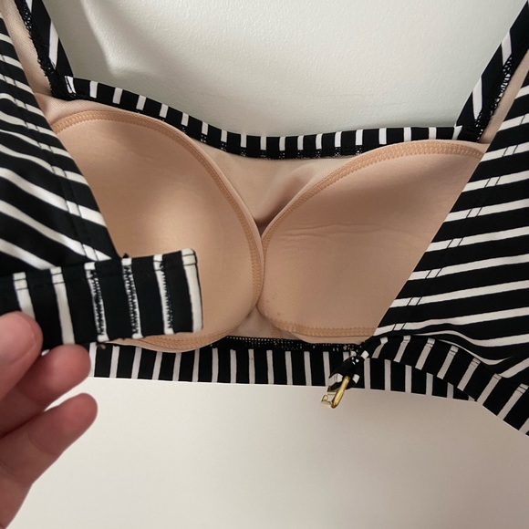 SOLD - Picture 6 of 9